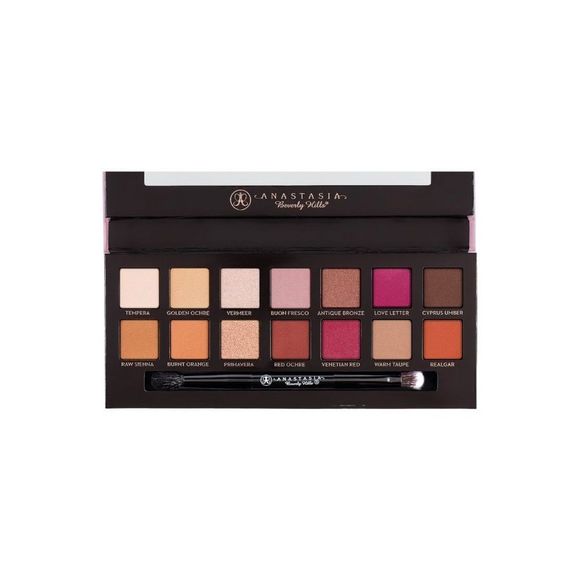 Anastasia Beverly Hills - Modern Renaissance - Picture 2 of 6